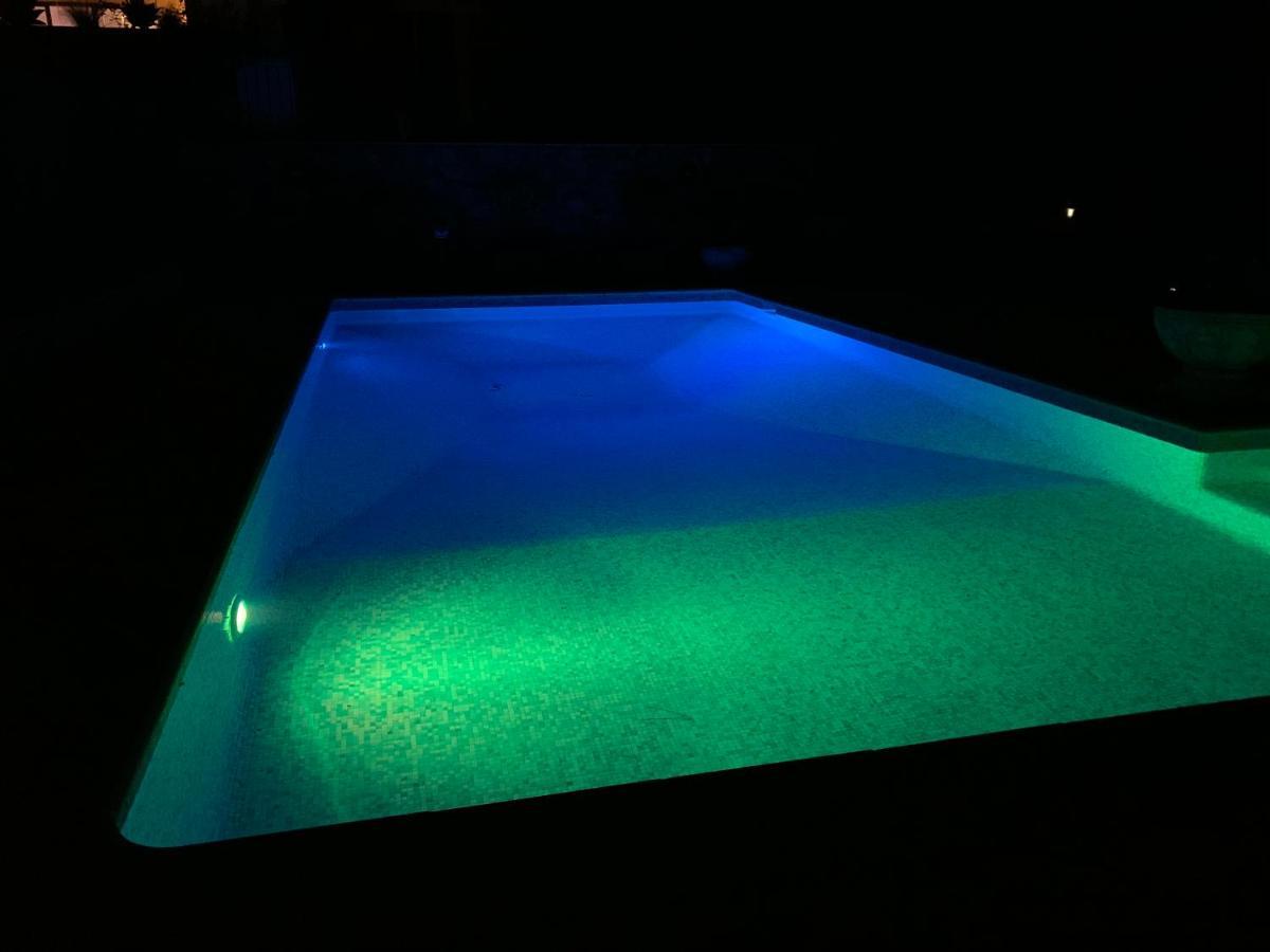 Villa Les Cades Sainte-Maxime Eksteriør billede