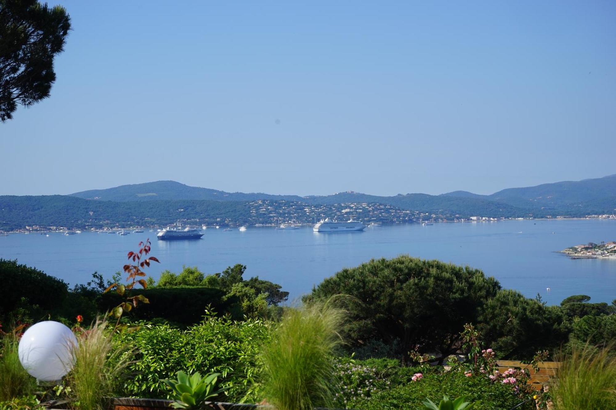Villa Les Cades Sainte-Maxime Eksteriør billede